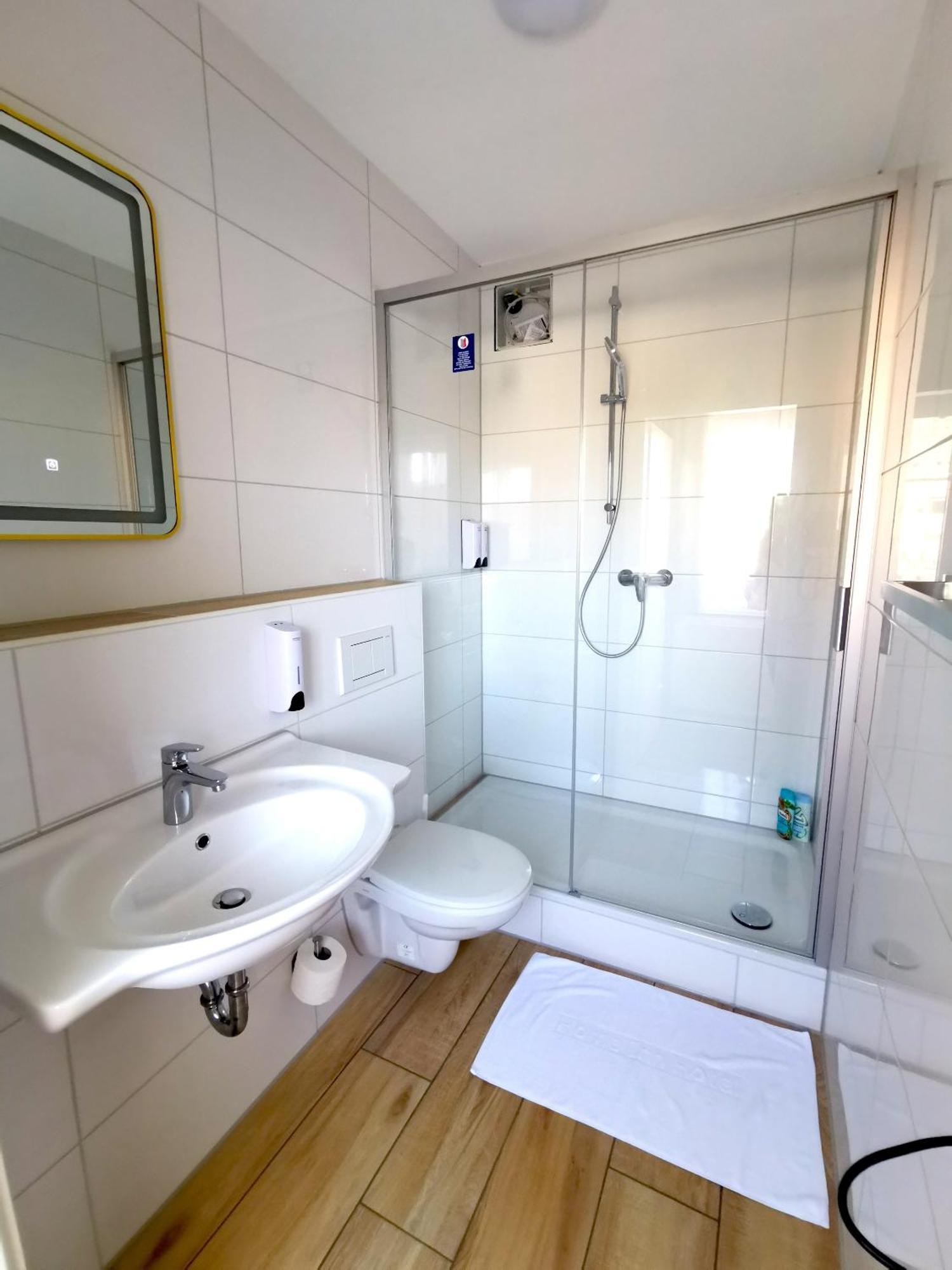 Home Inn Hotel Доргмаген Екстериор снимка